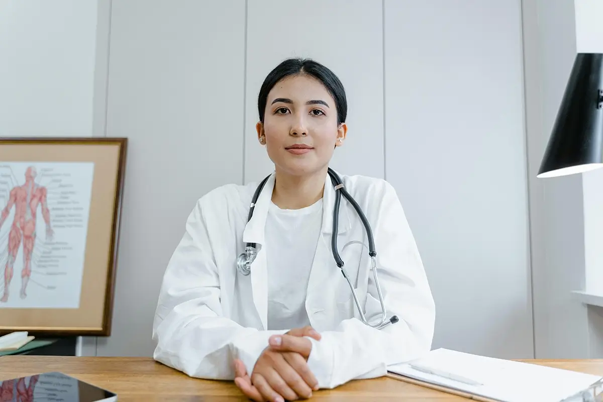 Doctor helping patient navigate body image and diabetes